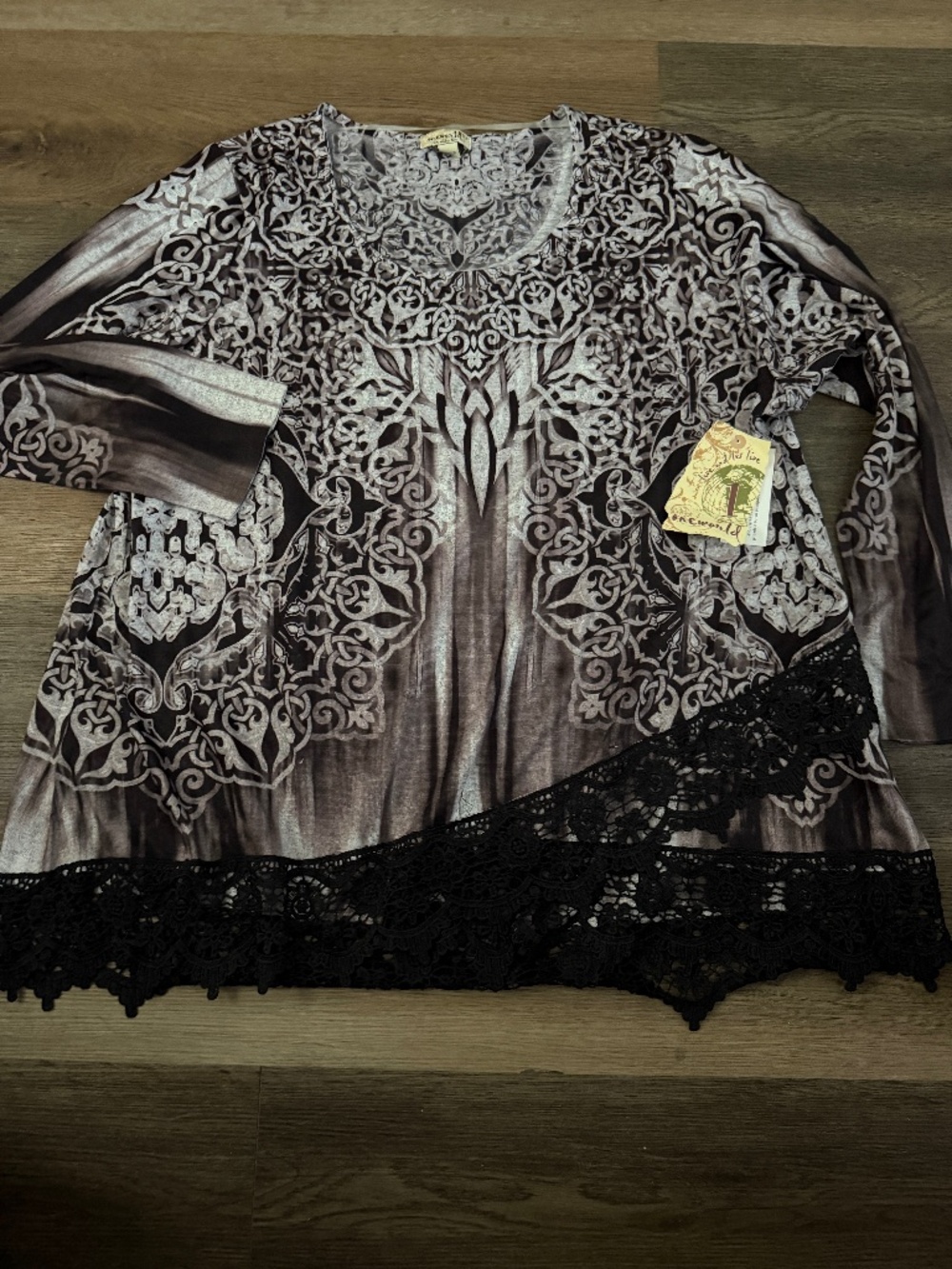 NWT One World tunic top women's size 3X back lace trim boho lagenlook pullover